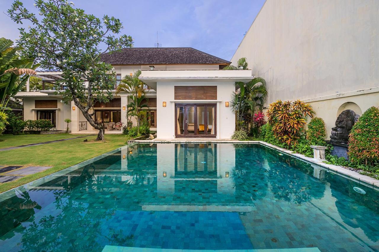 Bali Villa Lotus Семіньяк Екстер'єр фото