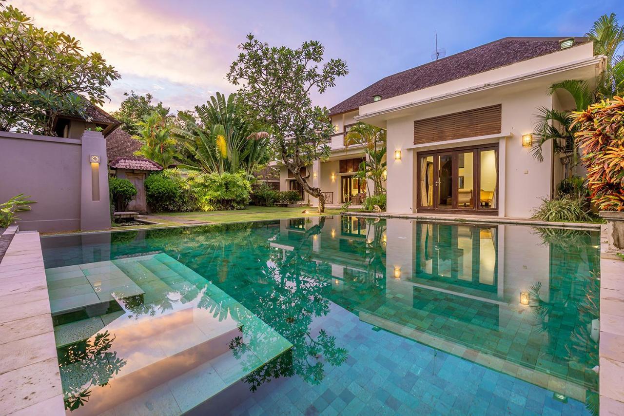 Bali Villa Lotus Семіньяк Екстер'єр фото