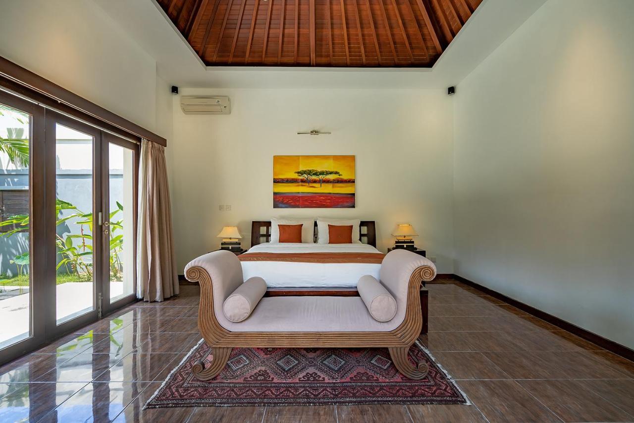 Bali Villa Lotus Семіньяк Екстер'єр фото