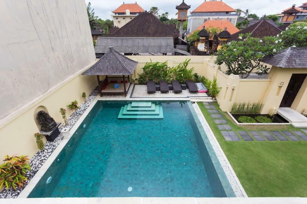 Bali Villa Lotus Семіньяк Екстер'єр фото